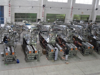 巧克力包裝機 提升小糖果食品包裝效率的關鍵設備